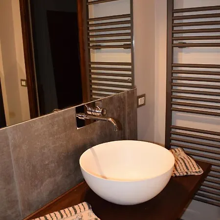 Grande Per Gruppi E Famiglie In Centro Storico A Con Terrazza E Ac Apartment *