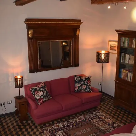 Grande Per Gruppi E Famiglie In Centro Storico A Con Terrazza E Ac Apartment *